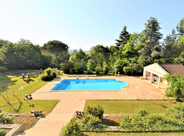 Maison de 350m² dans un cadre exceptionnel!